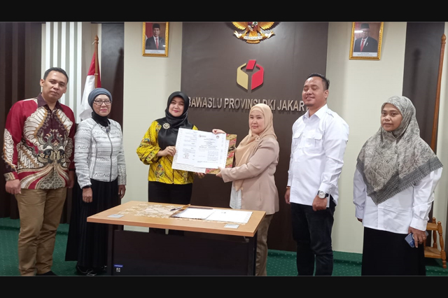 Komisi Informasi DKI Jakarta Tanda Tangani MoU Kerjasama dengan Bawaslu DKI Jakarta