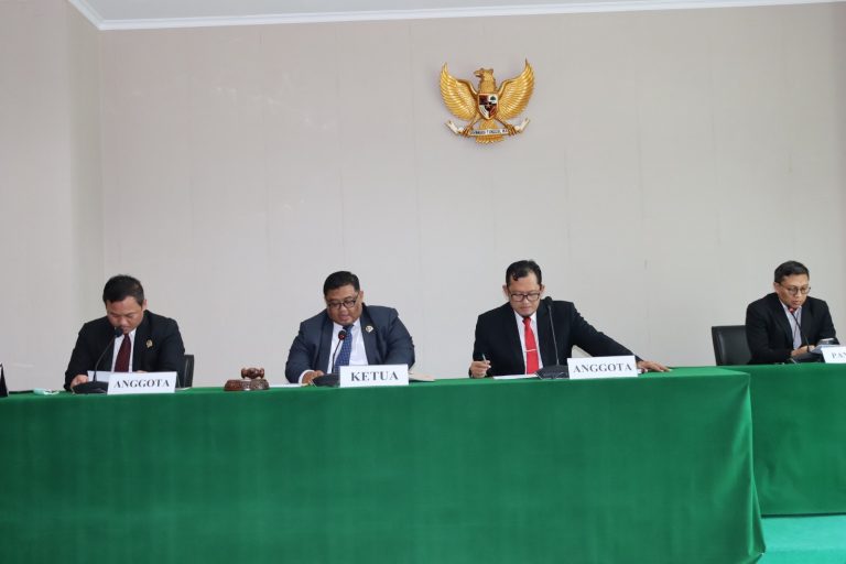 Sidang Sengketa Informasi Antara TOPAN RI dan Kantor Pertanahan Kota Administrasi Jakarta Selatan, Ditunda.