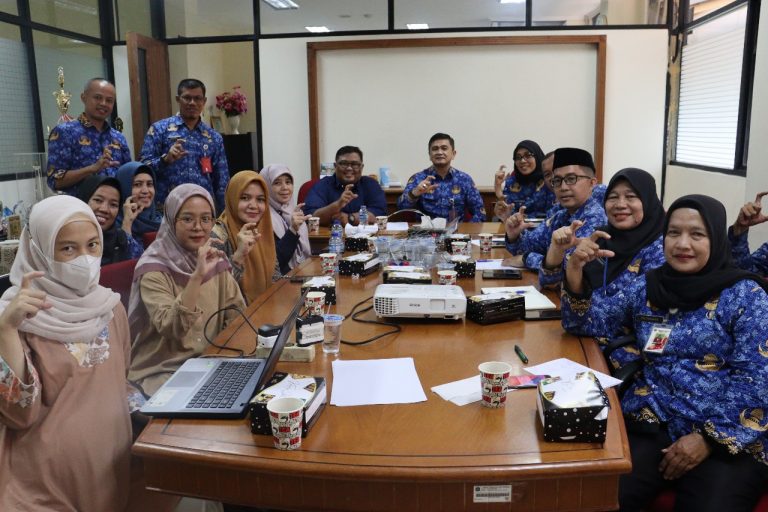Visitasi Kecamatan Tanah Abang, Komisi Informasi DKI Jakarta Berikan Atensi Khusus Menuju Monev 2024