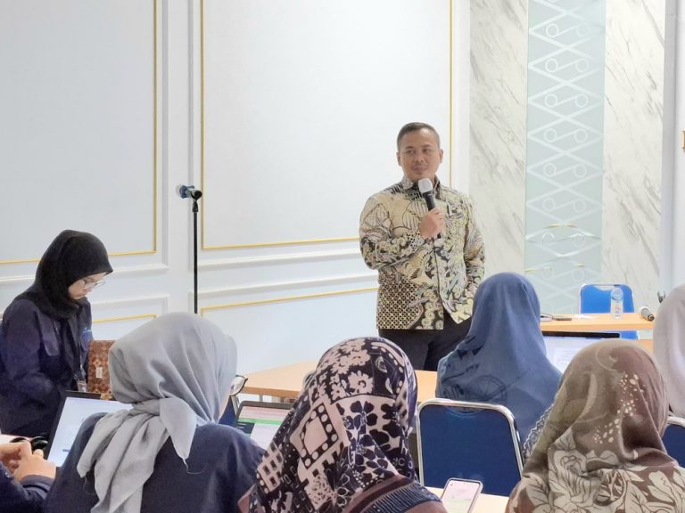 E Monev 2025: Sekolah dan Filantropi Dinilai dalam Keterbukaan Informasi Publik (KIP)
