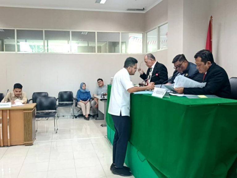 KI DKI Jakarta Gelar Sidang Pembuktian Sengketa Informasi Publik antara APIJ dan Pemprov DKI Jakarta