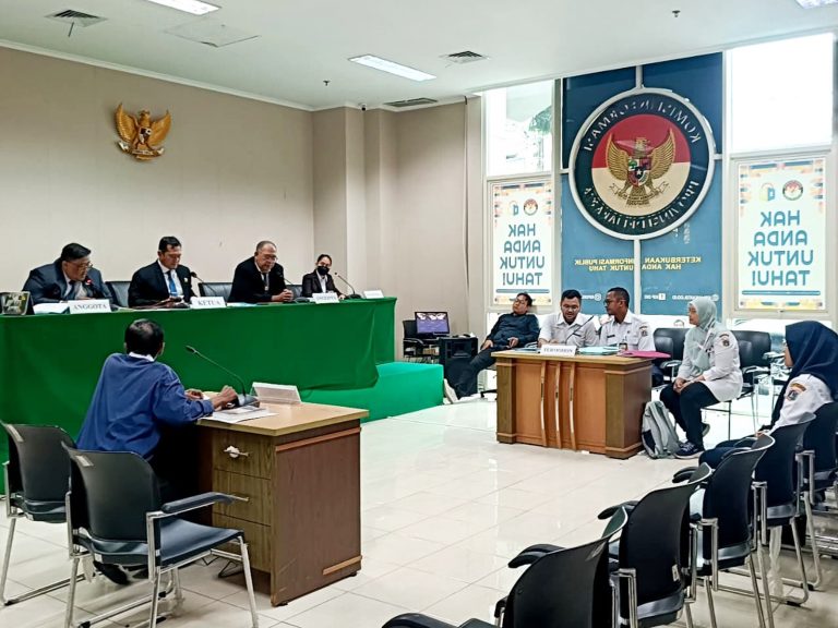 KI DKI Jakarta Sidangkan Tiga Register Sengketa Informasi Publik Pemohon Willem Sitorus Terkait Barang dan Jasa