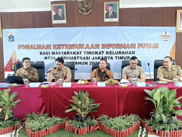 KI DKI Jakarta Sosialisasikan Undang-Undang Nomor 14 Tahun 2008 bagi Warga Pisangan Timur