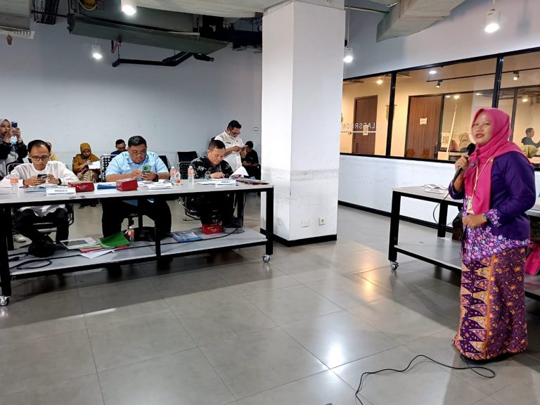 Hari Kesepuluh Presentasi E-Monev 2025: KI DKI Soroti Penguatan Kanal Informasi Sekolah, Ajak PPID Perbaiki Tata Kelola Digital