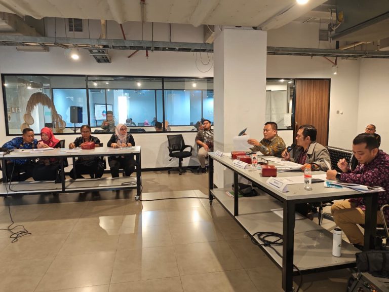 Tim Penilai E-Monev Minta Sekolah di Jakarta Gelar Sosialisasi Internal untuk Memperkuat Pemahaman terkait Keterbukaan Informasi Publik