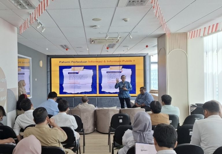 KI DKI Hadirkan Dua Komisioner Kupas Perlindungan Data Pribadi pada Kegiatan Peningkatan Kapasitas Dinas PPAPP