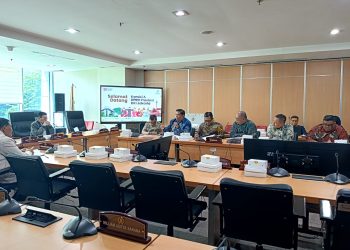 KI DKI Jakarta Serahkan Laporan Kinerja 2024 Hingga Paparkan 5 Aspek Penguatan Keterbukaan Informasi Publik ke Komisi A DPRD DKI Jakarta