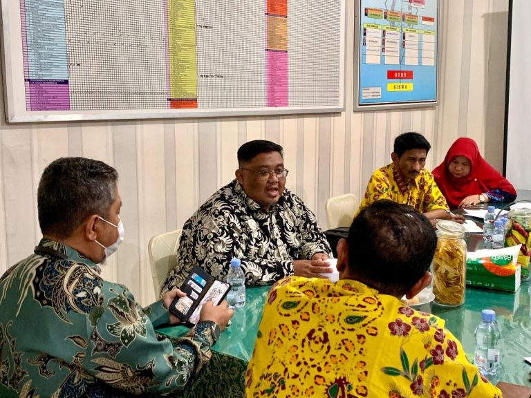 Cegah Sengketa Informasi, KI DKI Jakarta Minta Sekolah Susun DIP dan DIK