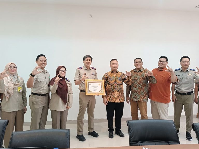 Visitasi ke Kantor Pertanahan Jakarta Selatan, KI DKI Tekankan Implementasi Rekomendasi Hasil e-Monev 2025