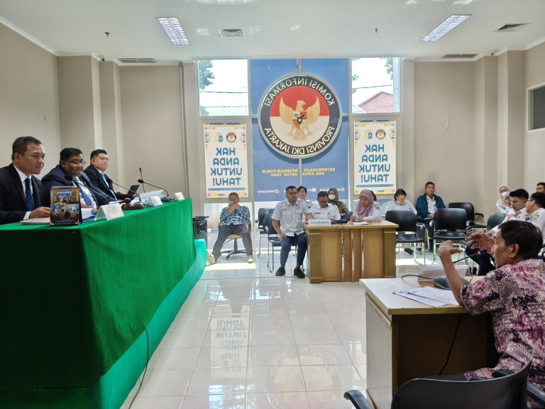Legal Standing Belum Lengkap, KI DKI Jakarta Tunda Sidang Sengketa Informasi Willem Sitorus