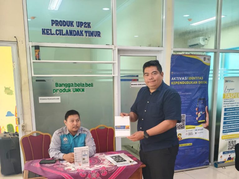 KI DKI Jakarta Pastikan Sarana Layanan PPID Tidak Minimalis di Kelurahan Cilandak Timur 
