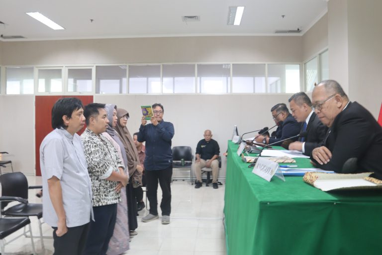 KI DKI Jakarta Dengarkan Keterangan Empat Saksi dalam Sidang Sengketa Informasi Achmad Riady